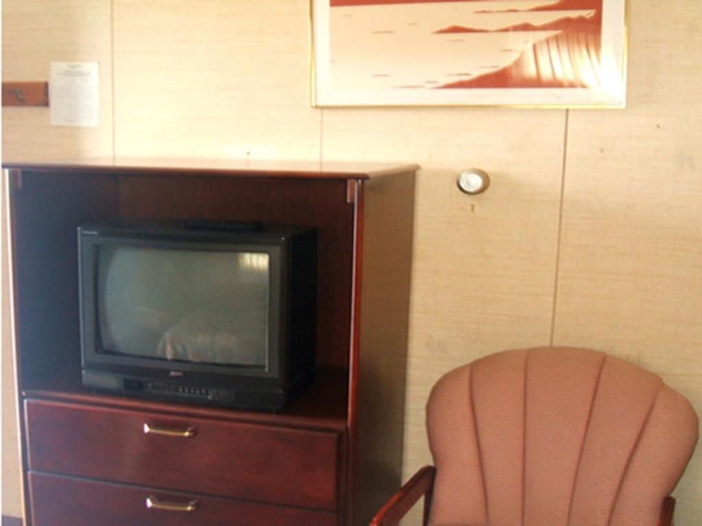 Glen Motel - Utica Room photo